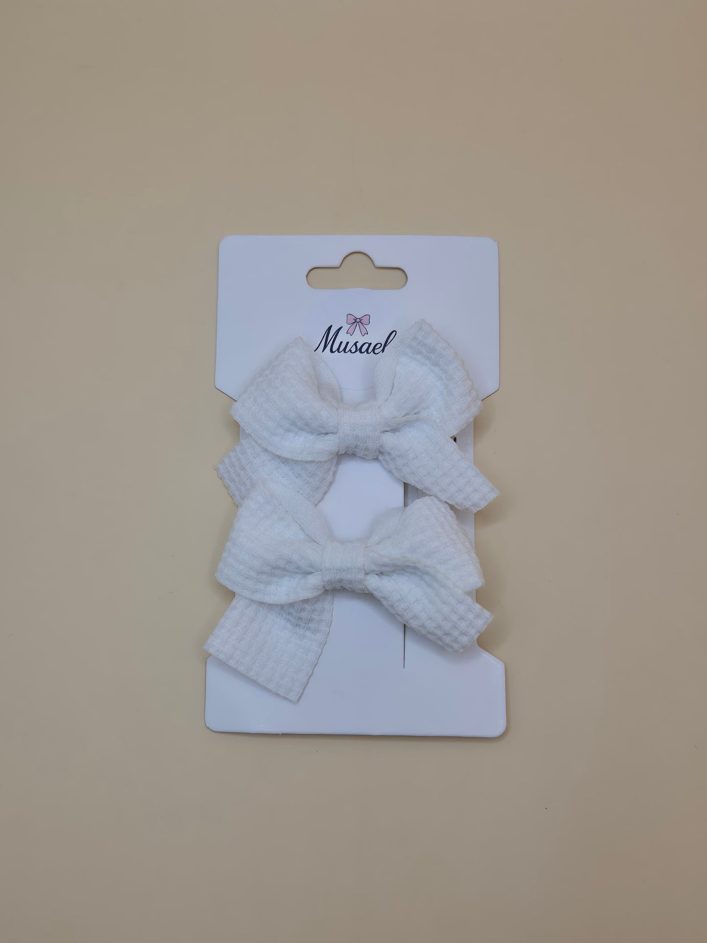 Haarspange mit schöner gereiften Schleife