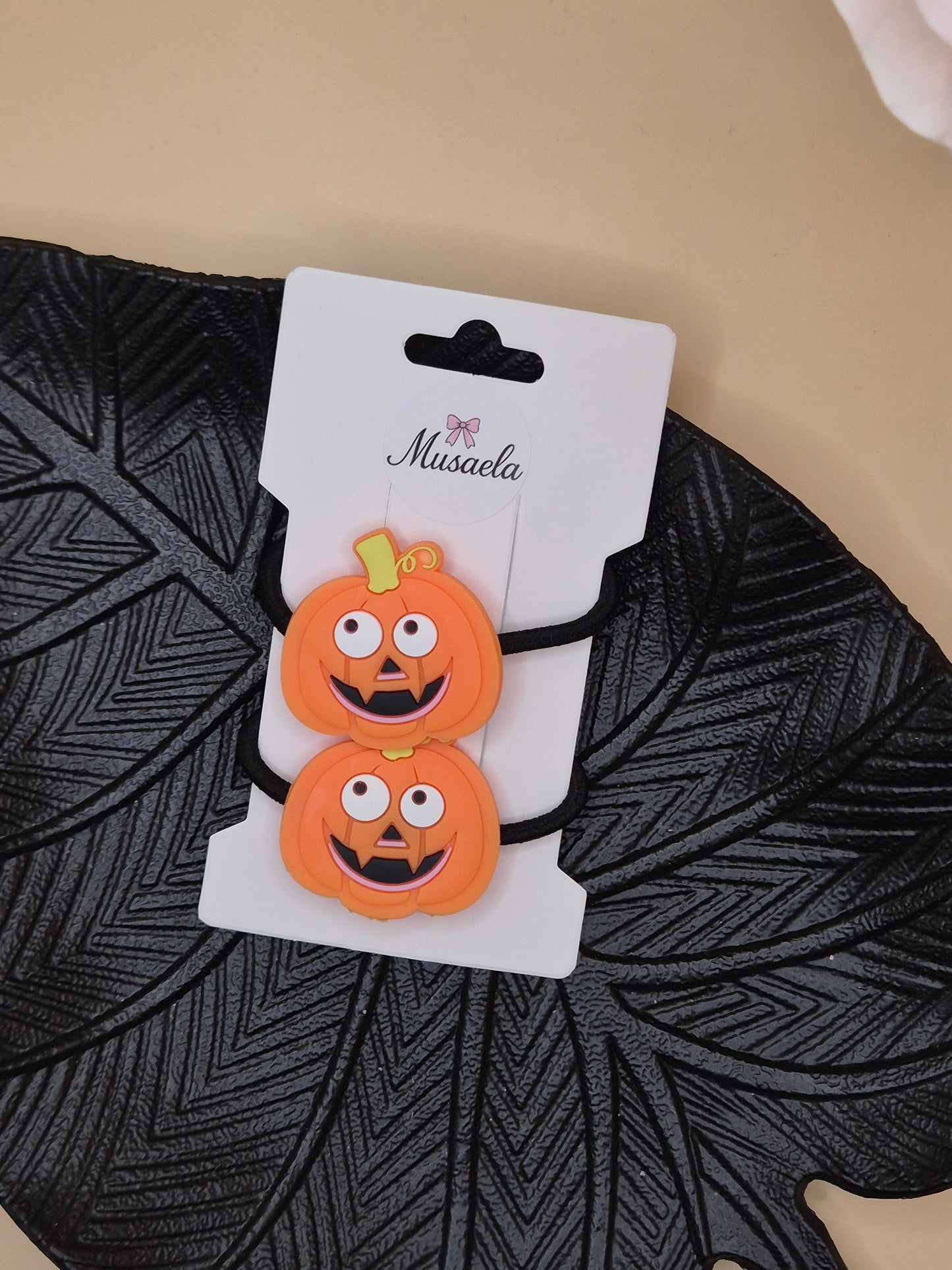 Halloween Haargummis Kürbis, Candy Corn und Hexe