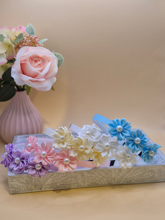 Haarreif mit 3 Blumen mit Perlen