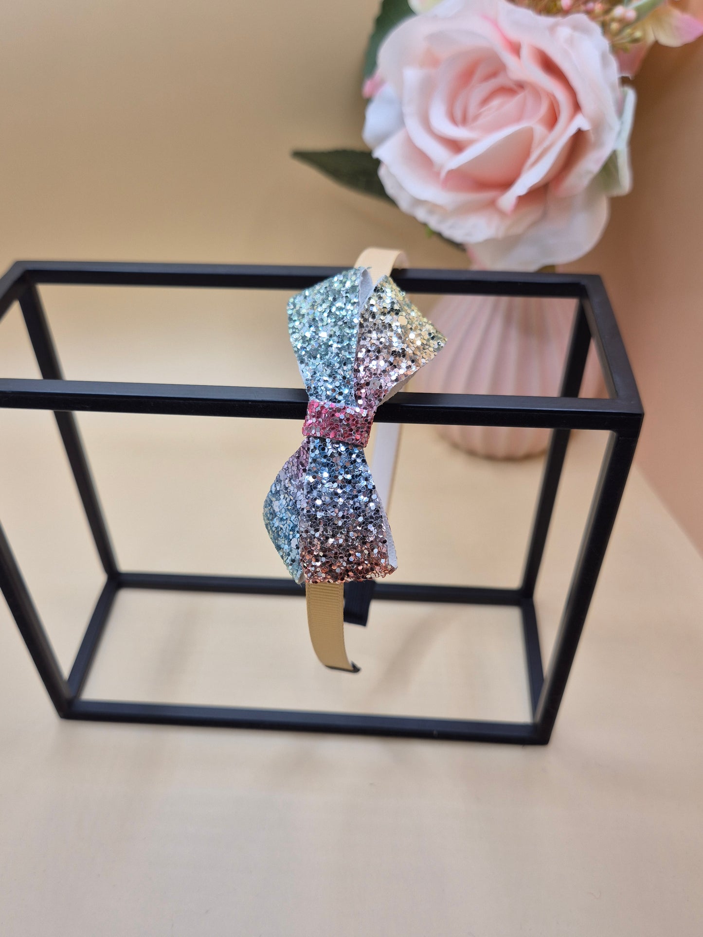 Haarreif mit Glitzer Schleife