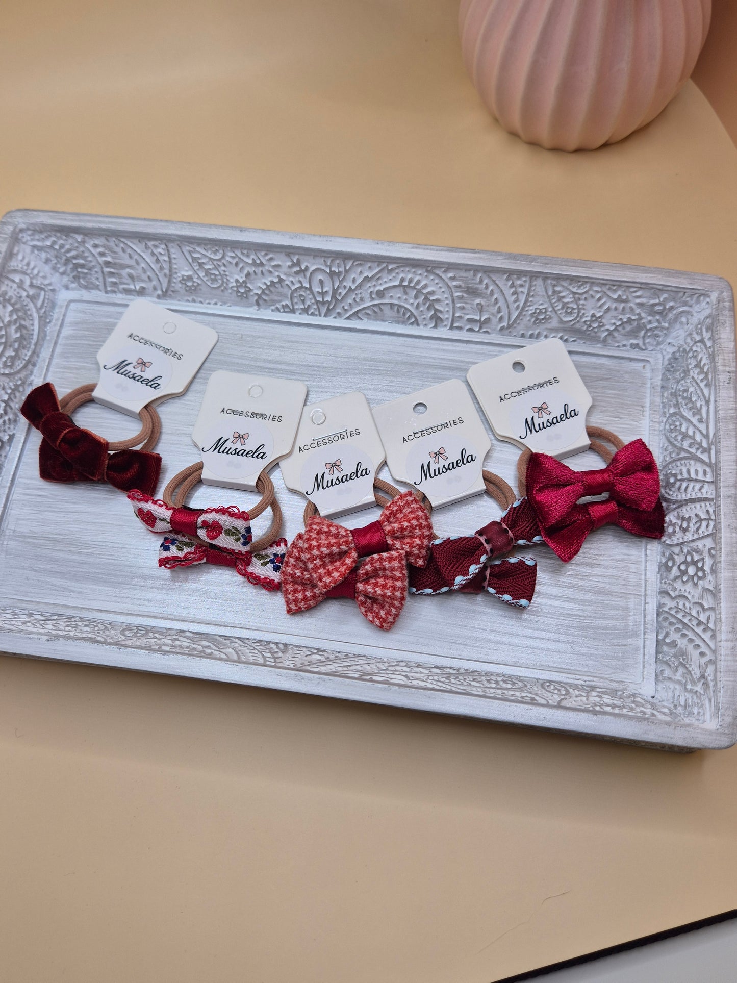 Haargummis mit Schleifen im Set