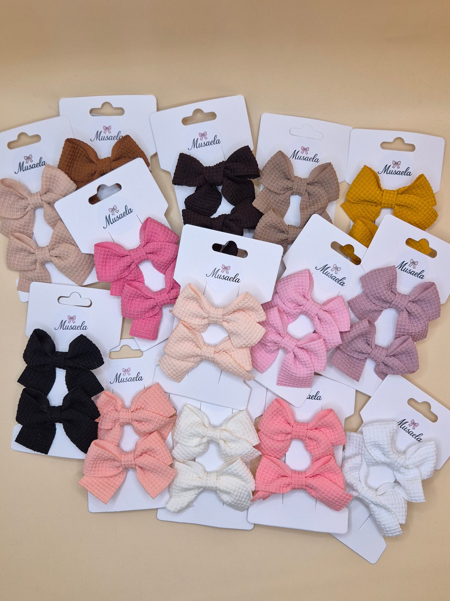 Haarspange mit schöner gereiften Schleife