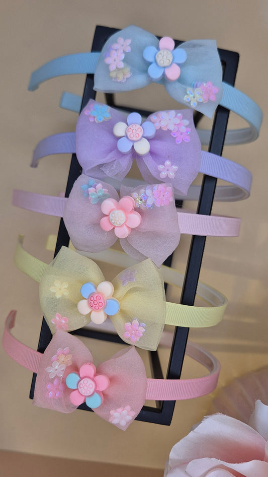 Haarreif mit Blume & Pailletten