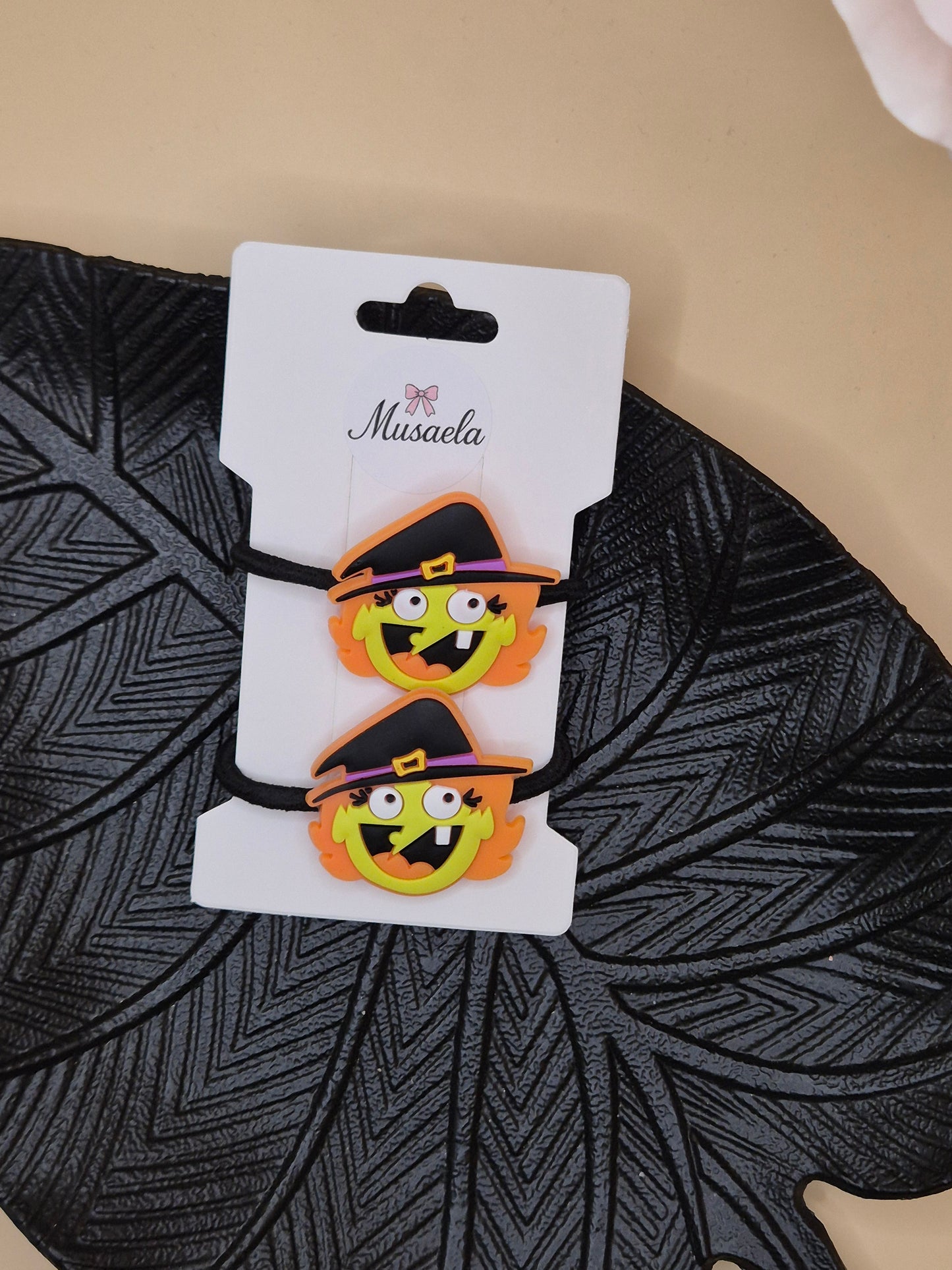 Halloween Haargummis Kürbis, Candy Corn und Hexe